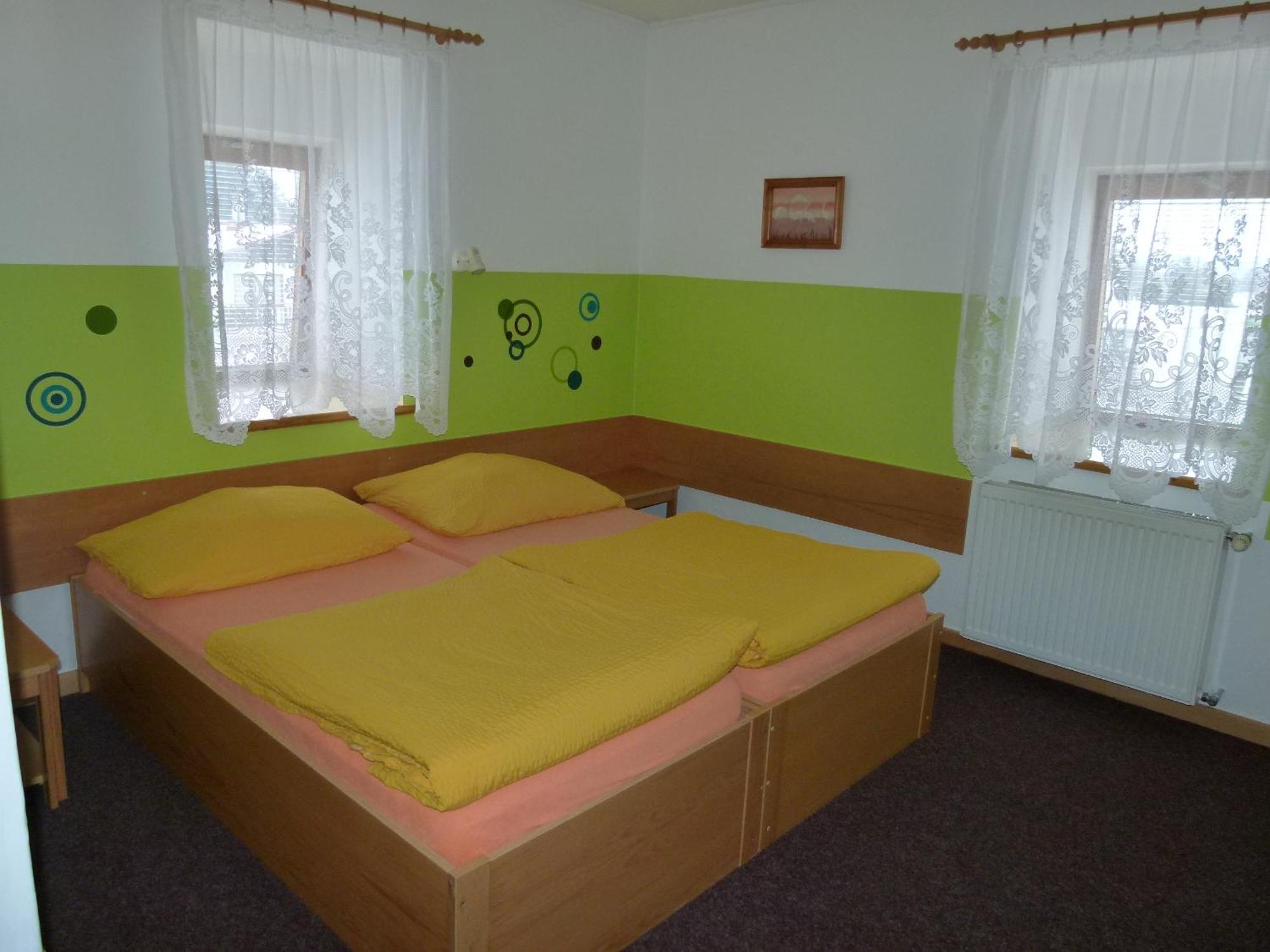 Hotel Pelikan Марианске-Лазне Экстерьер фото
