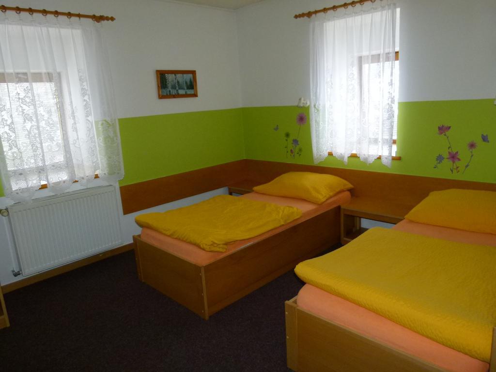 Hotel Pelikan Марианске-Лазне Экстерьер фото